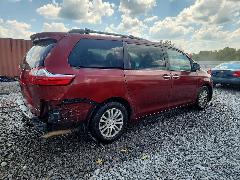 Photo 3 from auction – 2015 TOYOTA SIENNA with VIN 5TDYK3DC0FS606178