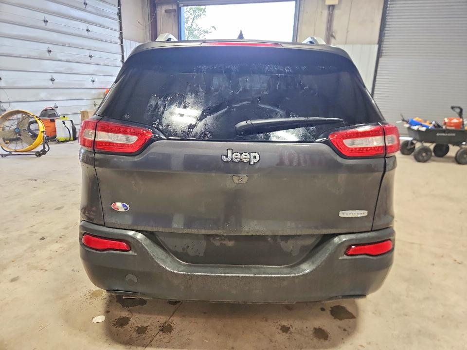 صورة رقم 6 من المزاد - 2015 JEEP CHEROKEE مع VIN 1C4PJLCB4FW760268
