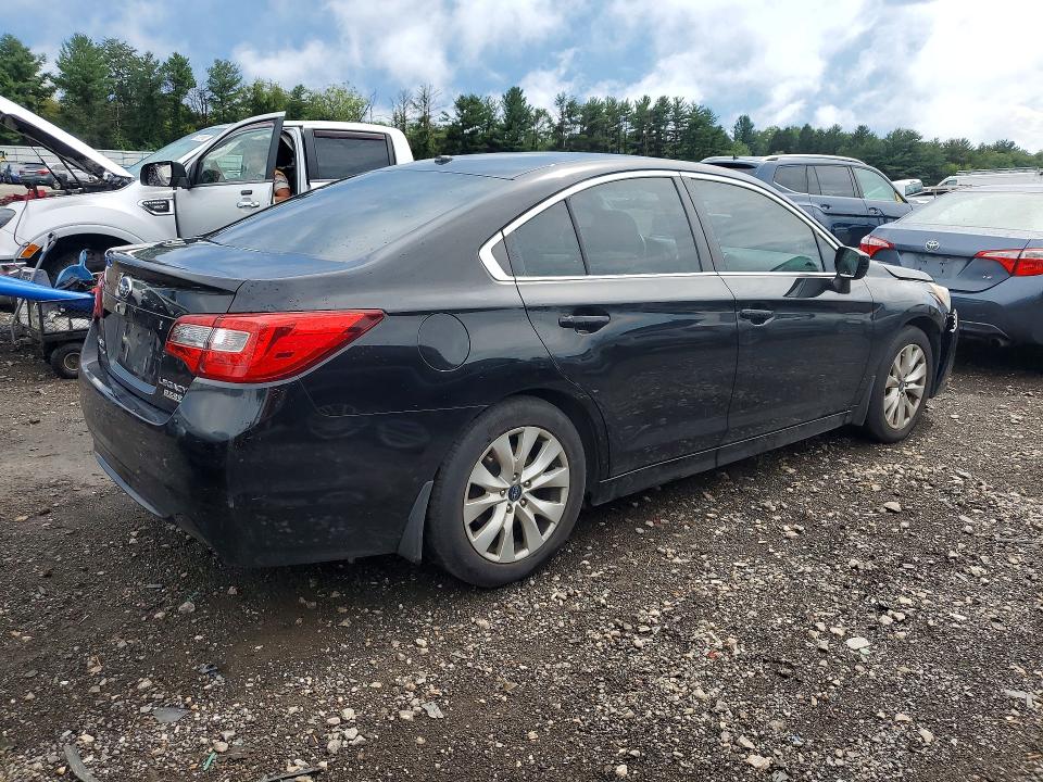Photo 3 from auction – 2015 SUBARU LEGACY with VIN 4S3BNAD6XF3069235