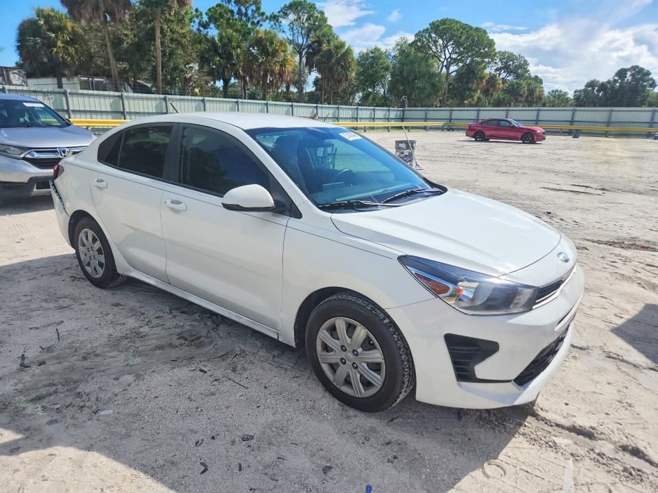 صورة رقم 4 من المزاد - 2021 KIA RIO مع VIN 3KPA24AD2ME408861