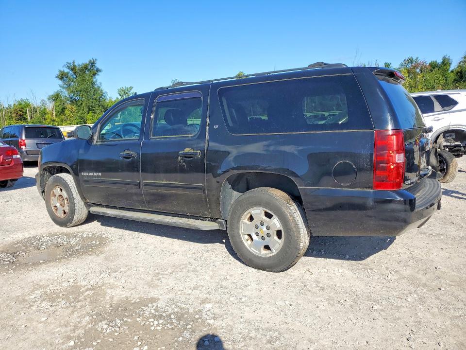Photo 2 from auction – 2013 CHEVROLET SUBURBAN with VIN 1GNSCJE09DR358947