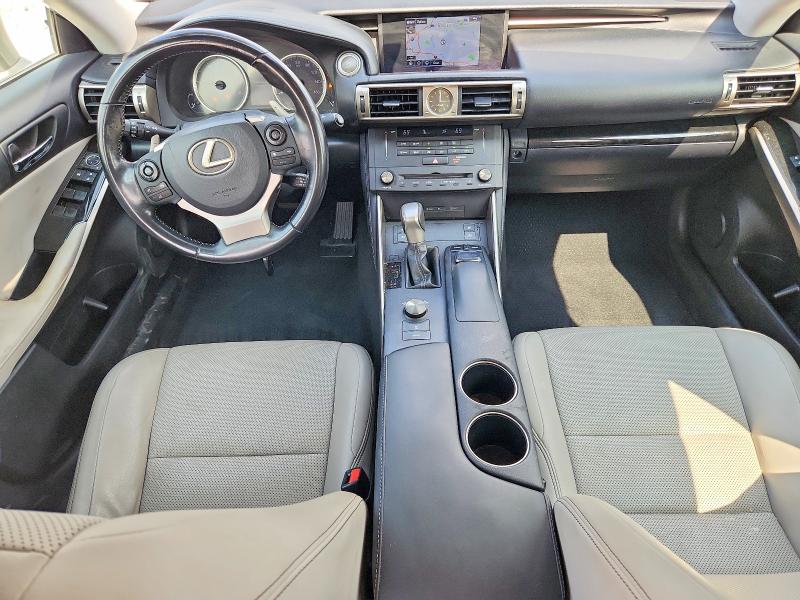Zdjęcie 8 z aukcji – 2016 LEXUS IS z VIN JTHBA1D29G5031315