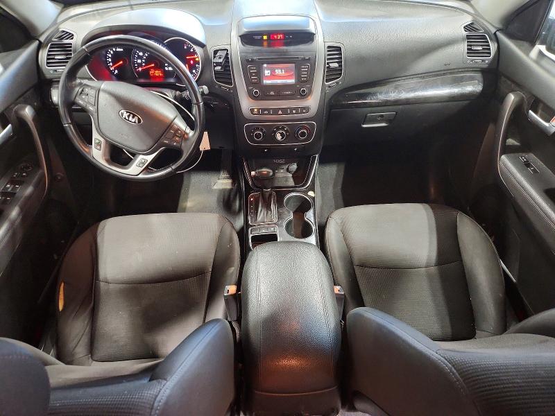 Foto 8 de la subasta – 2015 KIA SORENTO con VIN 5XYKTDA61FG603973