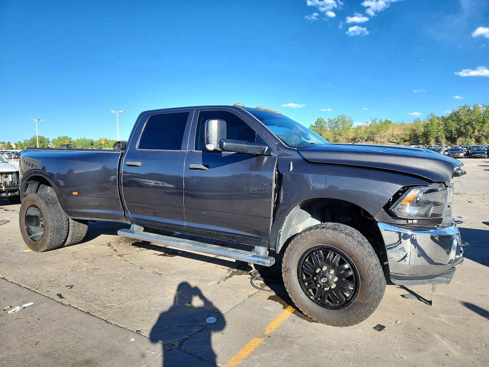 Photo 4 from auction – 2017 RAM 3500 with VIN 3C63RRGL6HG577458