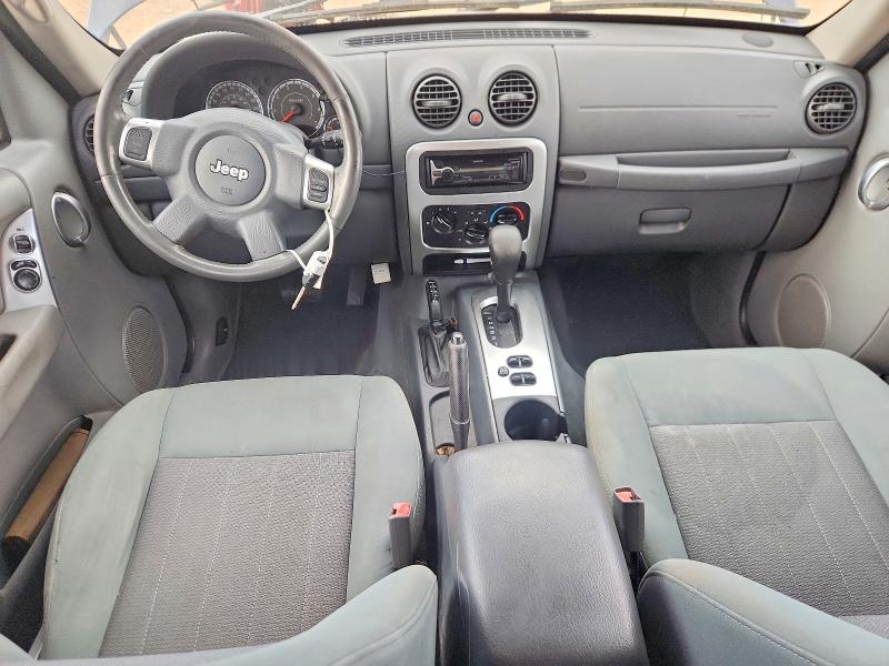 Снимка 8 от търг – 2005 JEEP LIBERTY с VIN 1J4GL58K35W633129