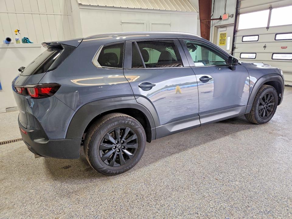 Снимка 3 от търг – 2025 MAZDA CX-50 с VIN 7MMVABAM2SN372378