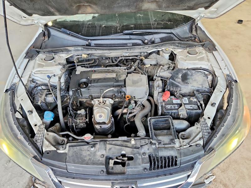Снимка 11 от търг – 2015 HONDA ACCORD с VIN 1HGCR2F30FA011567