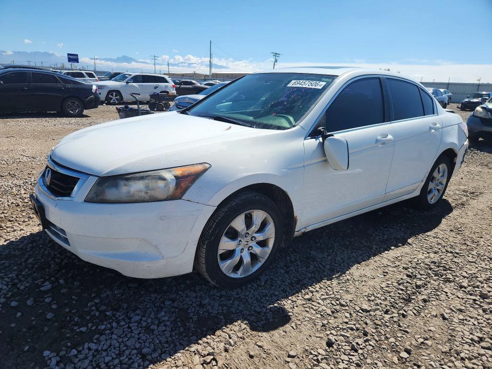 HONDA ACCORD 2008 with VIN JHMCP26788C018151 - Photo from auction