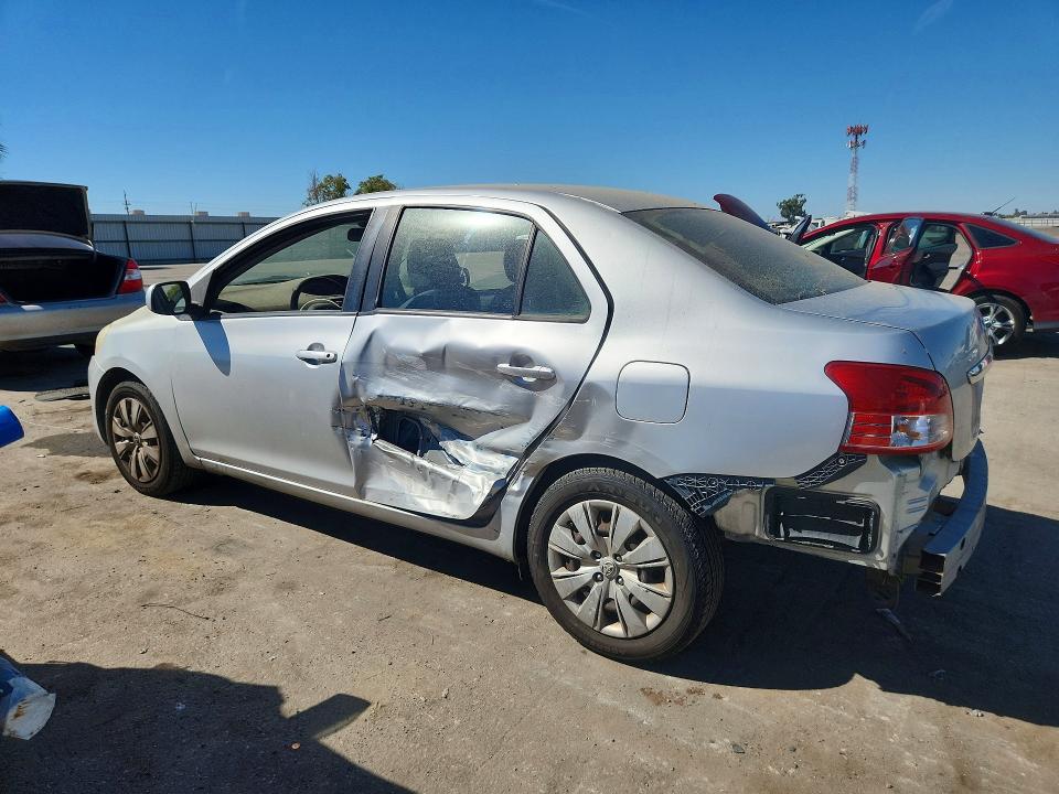 Photo 2 from auction – 2012 TOYOTA YARIS with VIN JTDBT4K32CL020106
