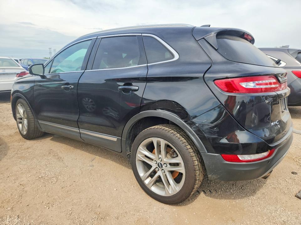 Photo 2 from auction – 2017 LINCOLN MKC with VIN 5LMCJ3D98HUL12536