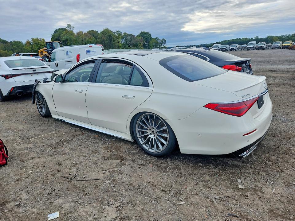 Снимка 2 от търг – 2022 MERCEDES-BENZ S с VIN W1K6G6DB9NA118883