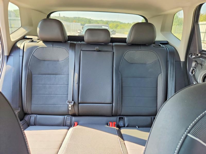 Снимка 10 от търг – 2024 VOLKSWAGEN TAOS с VIN 3VVSX7B20RM053269