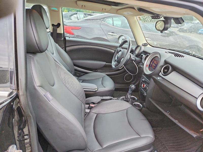 Photo 10 from auction – 2016 MINI COOPER with VIN WMWSU3C51DT688100