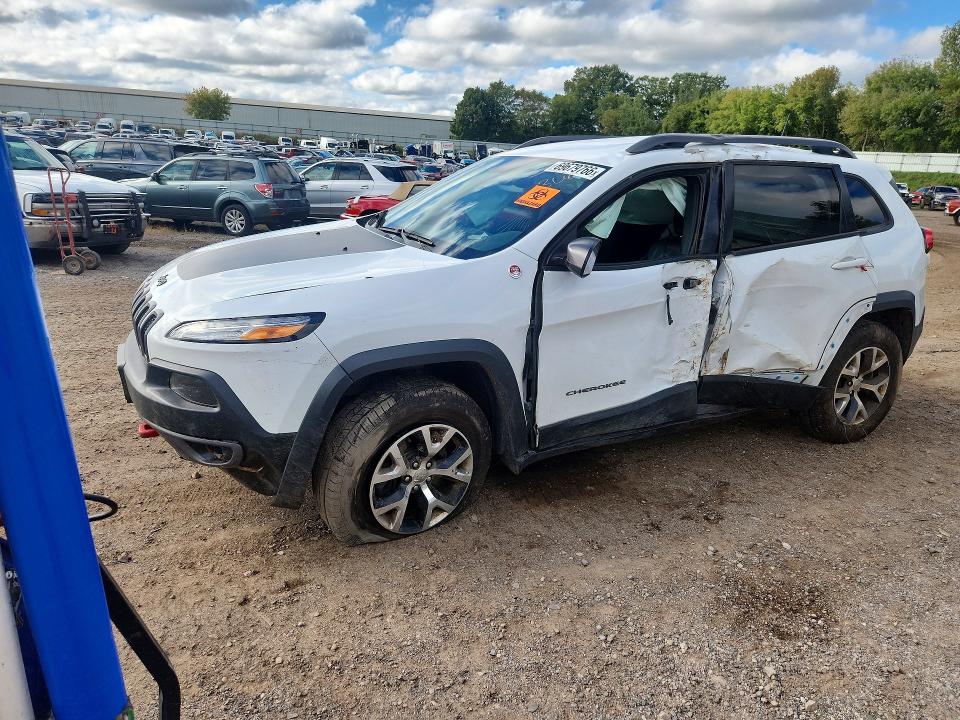JEEP CHEROKEE 2016 with VIN 1C4PJMBS7GW253020 - Photo from auction