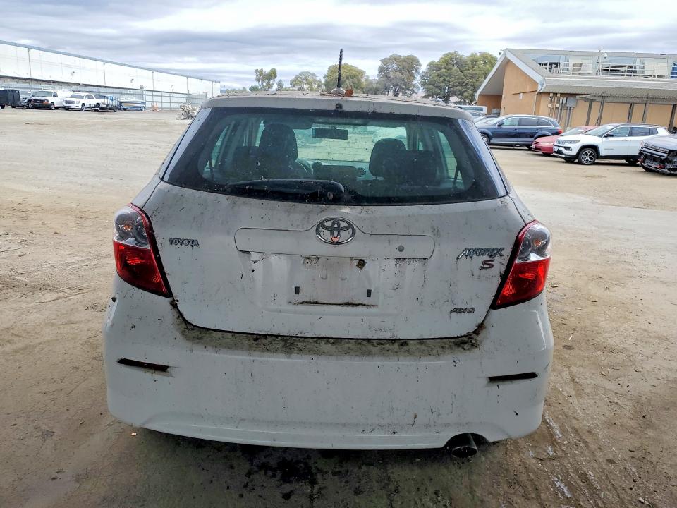 Photo 6 from auction – 2010 TOYOTA COROLLA MATRIX with VIN 2T1LE4EE4AC018308