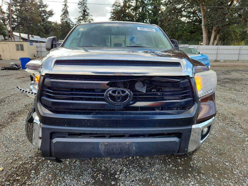 Photo 5 from auction – 2016 TOYOTA TUNDRA with VIN 5TFUY5F17GX528613