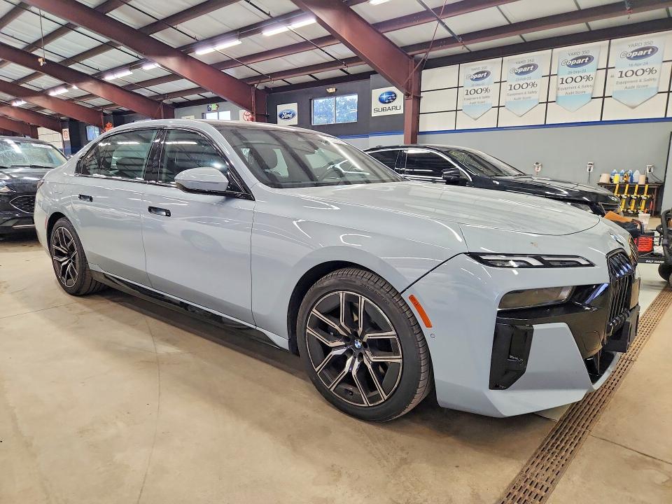 Photo 4 from auction – 2026 BMW 740 with VIN WBA33EH00TCW56401