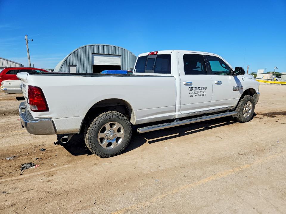 Фото 3 с аукциона – 2017 RAM 3500 с VIN 3C63R3HL5HG646944