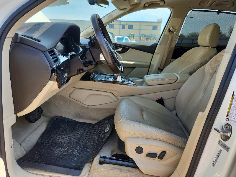 Foto 7 de la subasta – 2017 AUDI Q7 con VIN WA1VAAF78HD048017