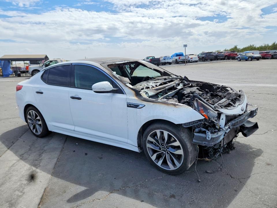 Photo 4 from auction – 2015 KIA OPTIMA with VIN 5XXGR4A67FG365913