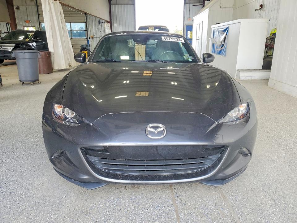 Photo 5 from auction – 2019 MAZDA MX-5 MIATA with VIN JM1NDAM79K0309024