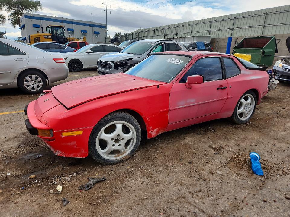 Photo 1 from auction – 1985 PORSCHE 944 with VIN WP0AA0942FN475152