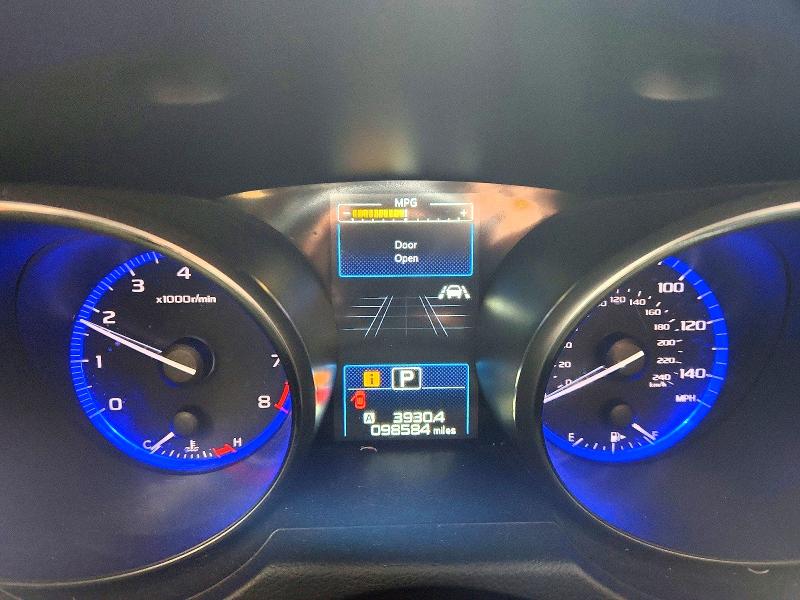 Photo 9 from auction – 2018 SUBARU LEGACY with VIN 4S3BNAF6XJ3023314