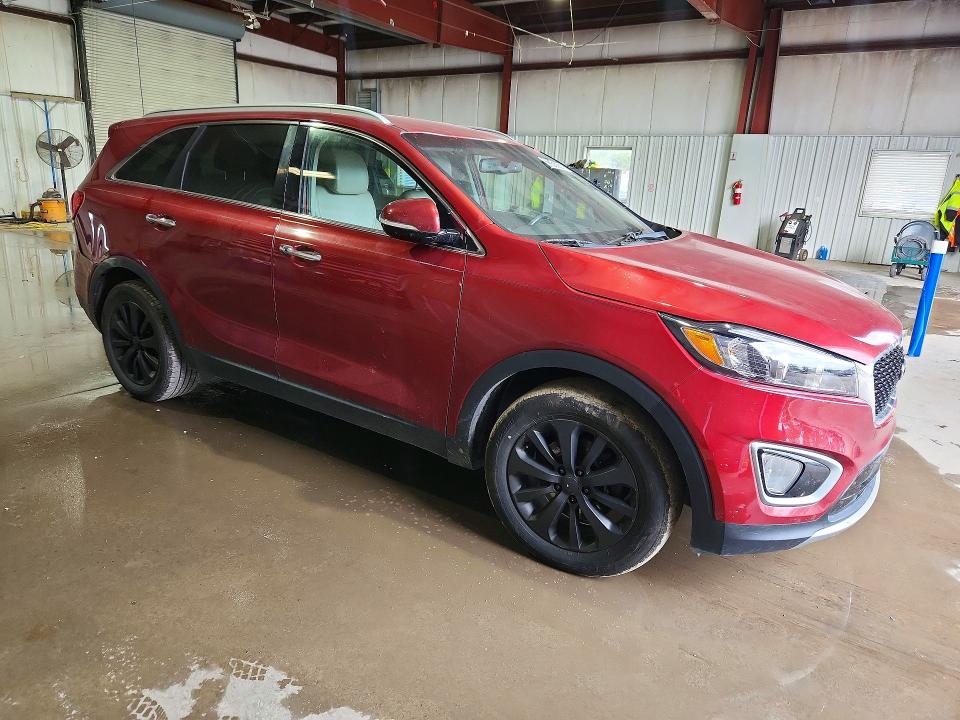 Photo 4 from auction – 2017 KIA SORENTO with VIN 5XYPH4A55HG222631