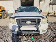 Foto 5 de la subasta – 2005 FORD F150 con VIN 1FTRX14W15FA54242