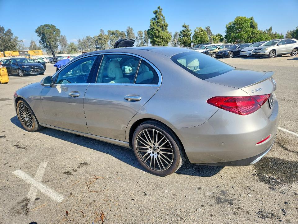 Снимка 2 от търг – 2024 MERCEDES-BENZ C с VIN W1KAF4GB3RR204792