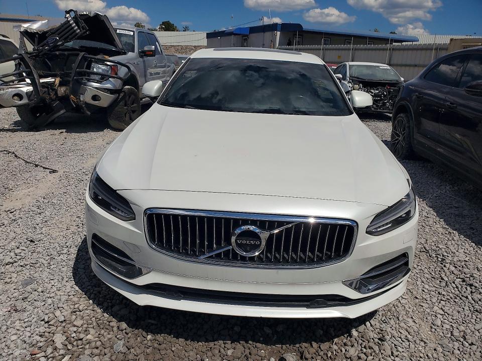 صورة رقم 5 من المزاد - 2017 VOLVO S90 مع VIN YV1A22ML5H1000493