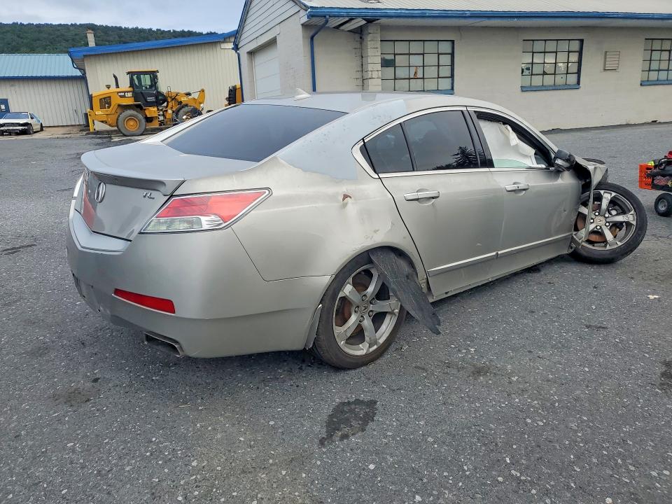 Снимка 3 от търг – 2011 ACURA TL с VIN 19UUA8F53BA008589