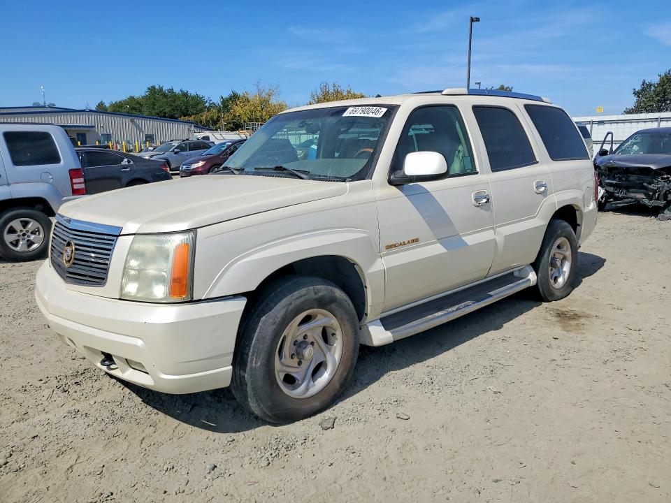CADILLAC ESCALADE 2002 z numerem VIN 1GYEK63N32R166659 - Zdjęcie z aukcji