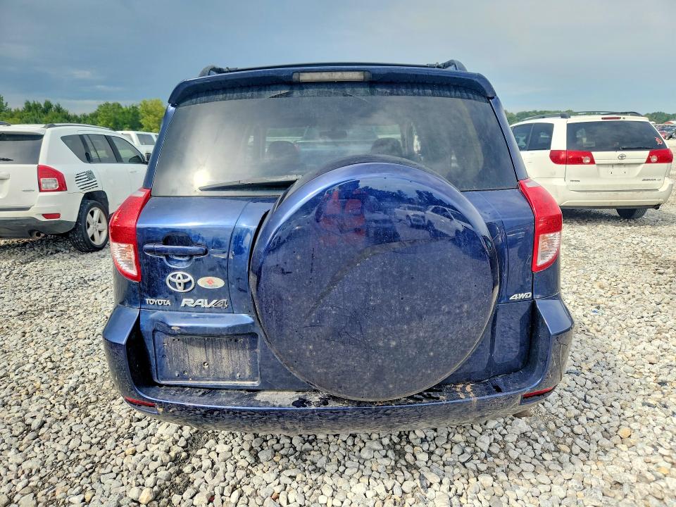Photo 6 from auction – 2006 TOYOTA RAV4 with VIN JTMBD31V165033402