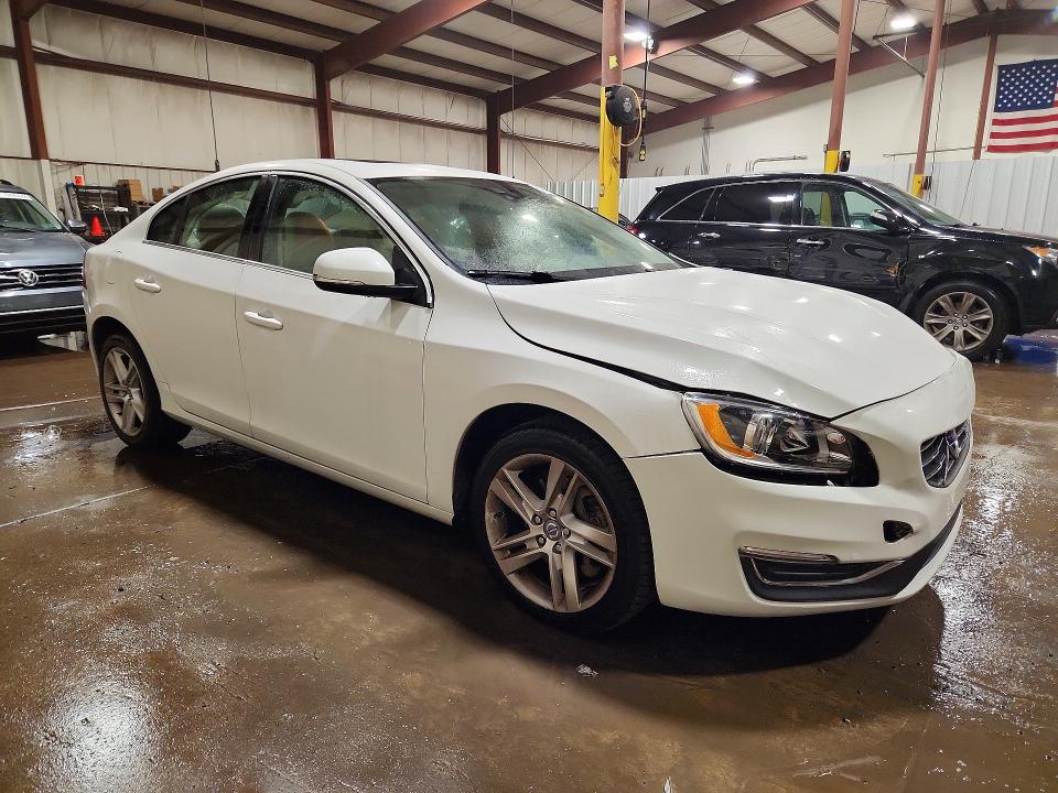 Zdjęcie 4 z aukcji – 2014 VOLVO S60 z VIN YV1612FS2E2275693