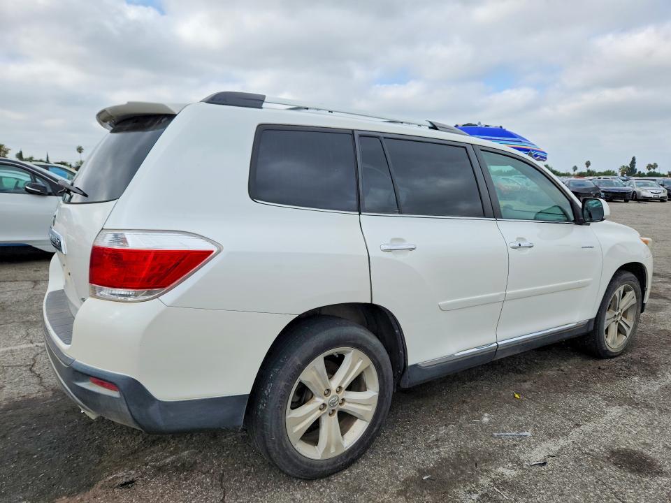 Photo 3 from auction – 2012 TOYOTA HIGHLANDER with VIN 5TDDK3EHXCS168788