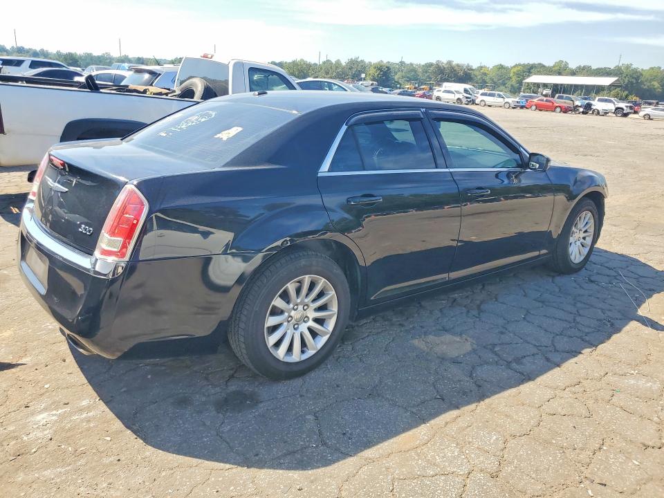 صورة رقم 3 من المزاد - 2014 CHRYSLER 300 مع VIN 2C3CCAAG4EH382739
