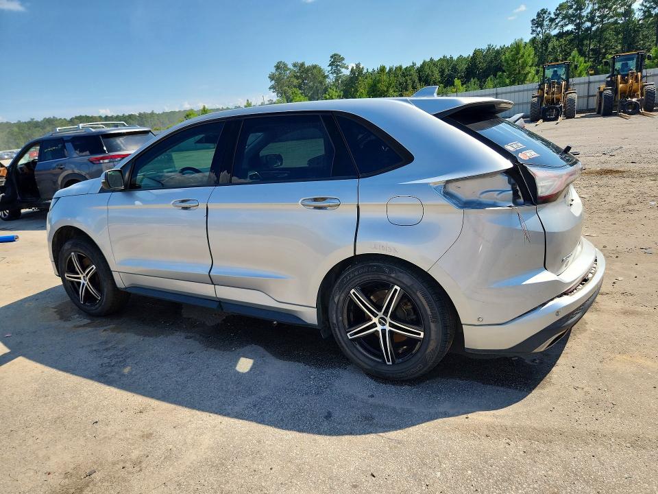 Photo 2 from auction – 2018 FORD EDGE with VIN 2FMPK4AP0JBC62673