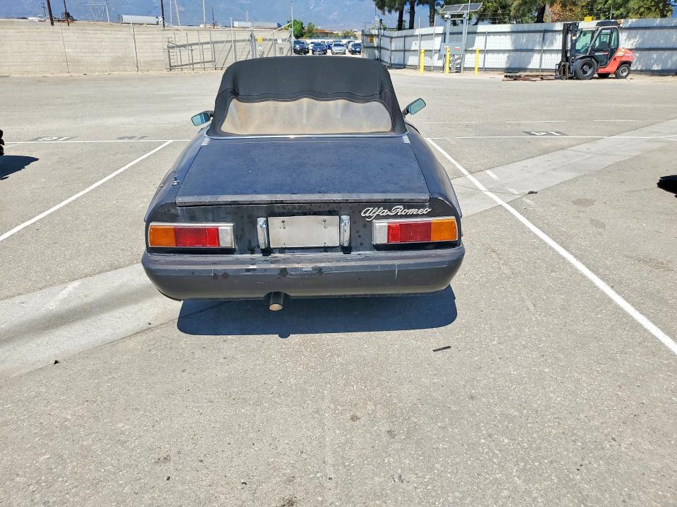 Photo 6 from auction – 1981 ALFA ROMEO VELOCE with VIN ZARBA5415B1010290