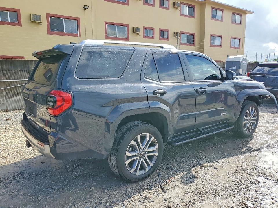Foto 3 de la subasta – 2026 TOYOTA 4RUNNER con VIN JTEVB5BR7T5040734