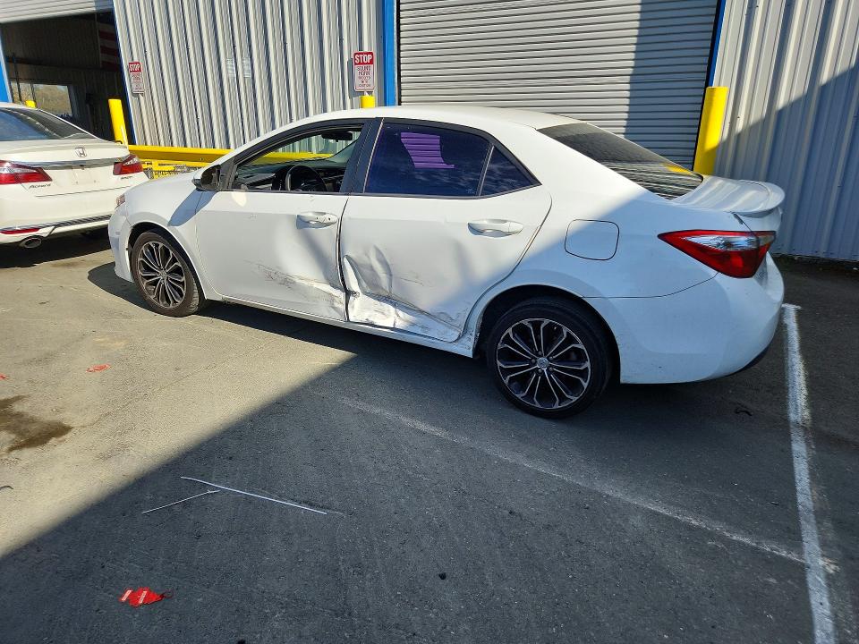 Photo 2 from auction – 2015 TOYOTA COROLLA with VIN 5YFBURHE1FP339298