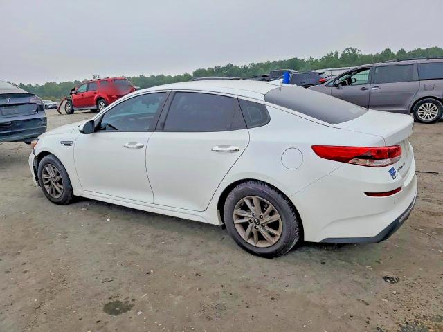 Photo 2 from auction – 2020 KIA OPTIMA with VIN 5XXGT4L39LG433709