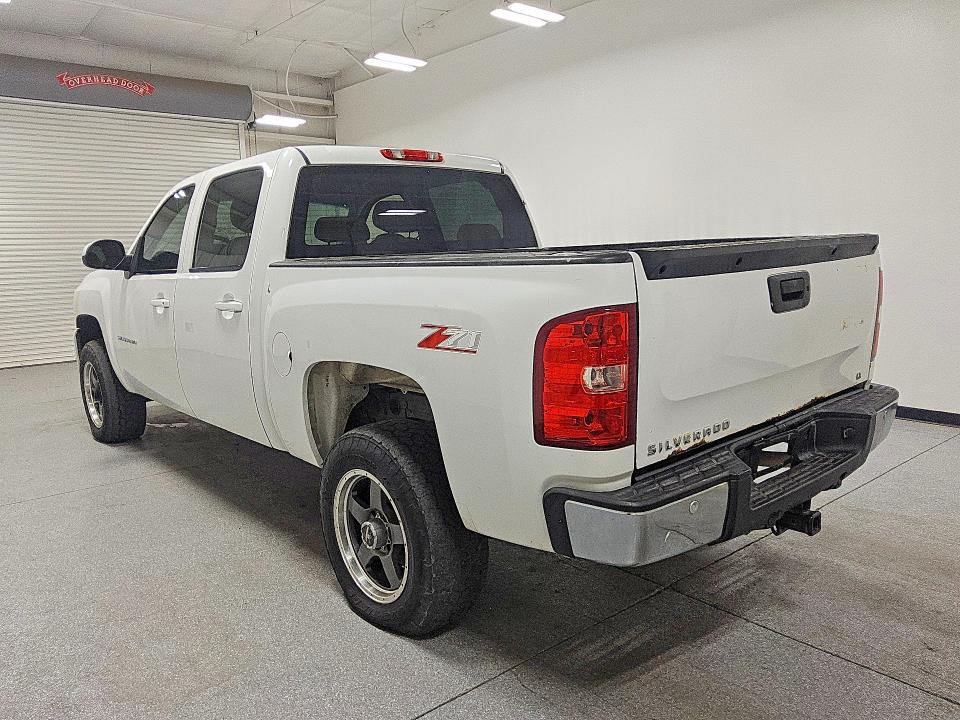 Photo 2 from auction – 2013 CHEVROLET SILVERADO with VIN 3GCPKSE71DG272469