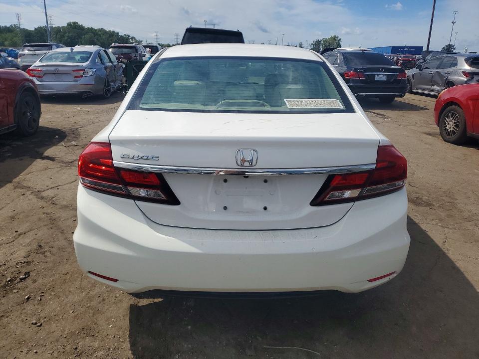 Снимка 6 от търг – 2015 HONDA CIVIC с VIN 19XFB2F83FE069472