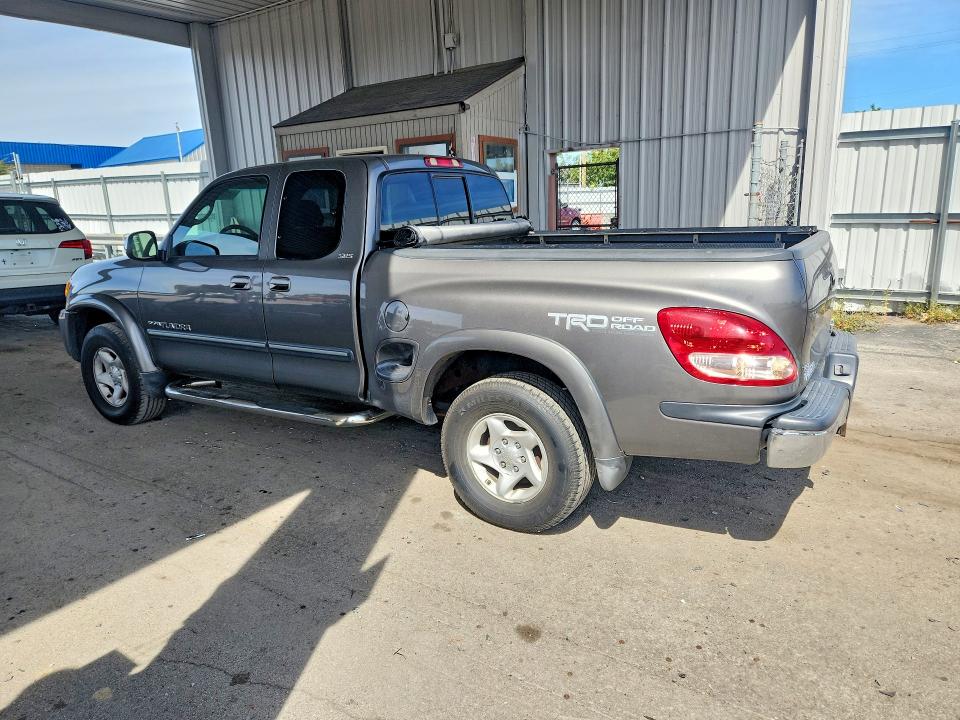 Photo 2 from auction – 2004 TOYOTA TUNDRA with VIN 5TBBT441X4S447179
