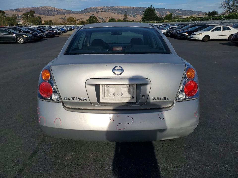 Photo 6 from auction – 2003 NISSAN ALTIMA with VIN 1N4AL11E33C128768