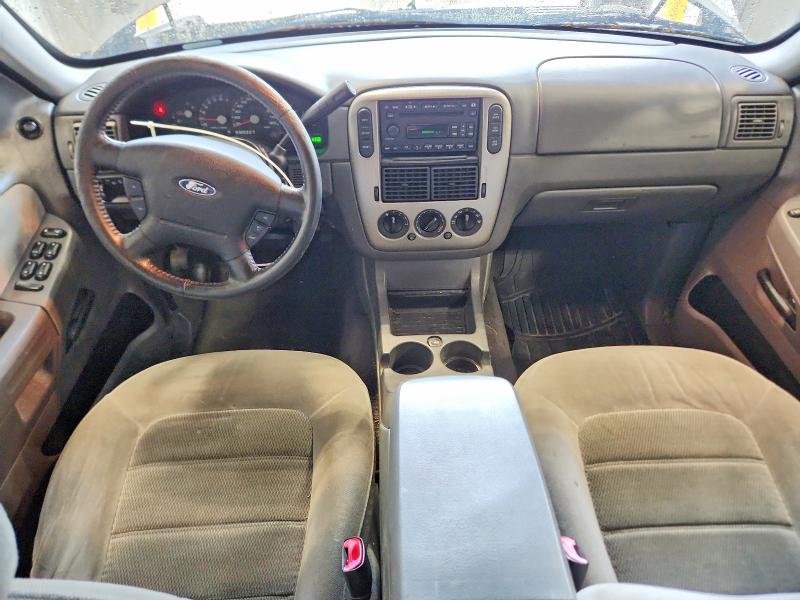 Photo 8 from auction – 2005 FORD EXPLORER with VIN 1FMZU73KX5UB49822