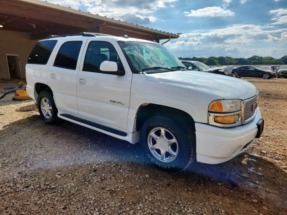 Photo 4 from auction – 2004 GMC YUKON with VIN 1GKEK63UX4J167486