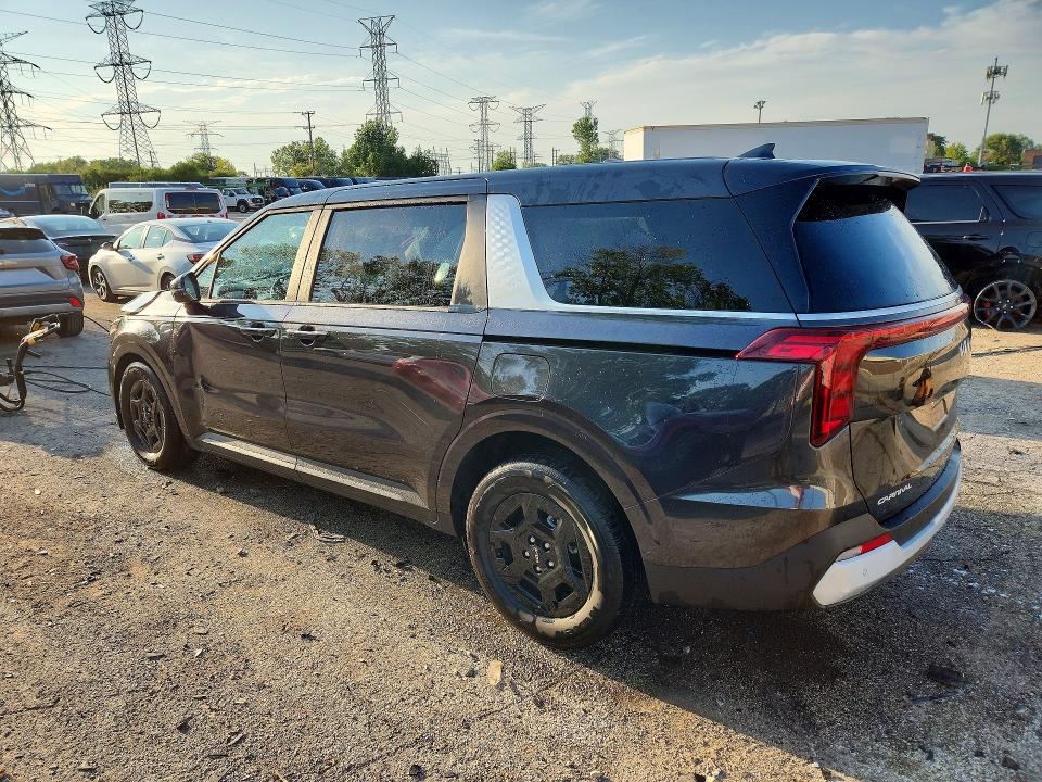 Photo 2 from auction – 2026 KIA CARNIVAL with VIN KNDNB5K33T6570046