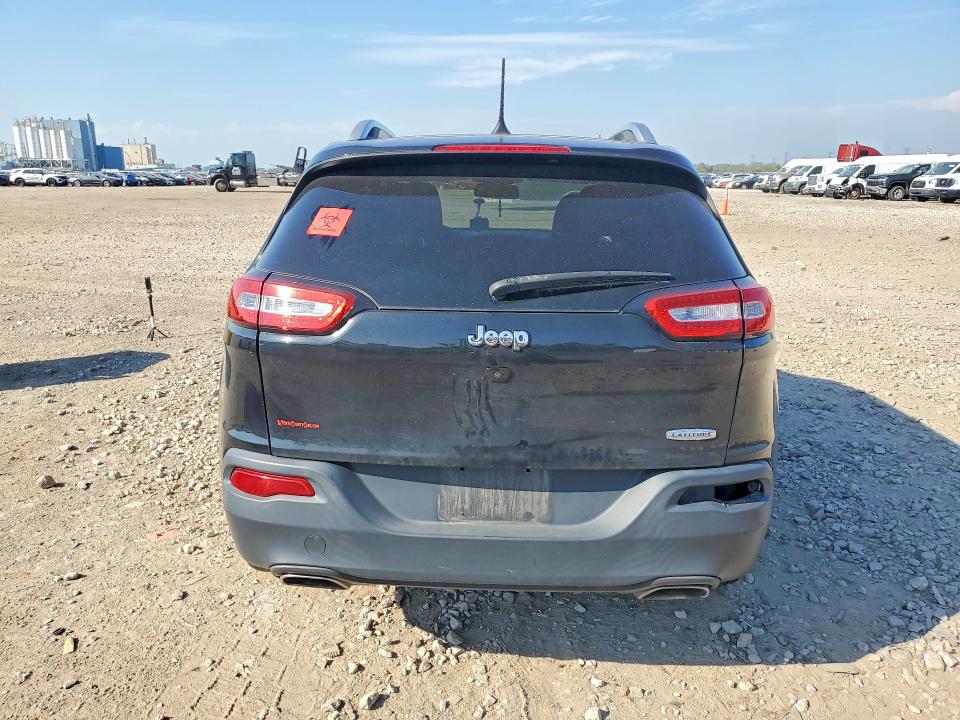 Фото 6 с аукциона – 2016 JEEP CHEROKEE с VIN 1C4PJLCS9GW347151